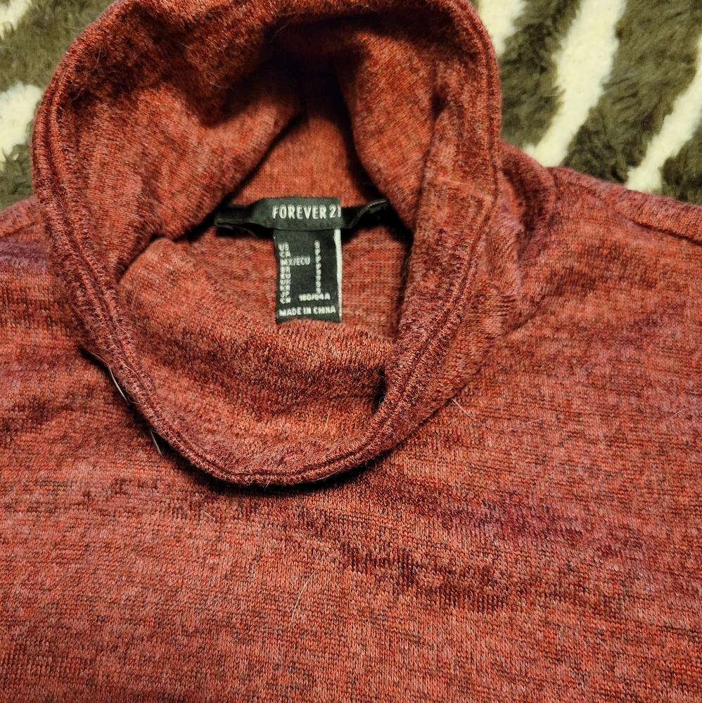 Maroon  Turtleneck - Picture 2 of 2